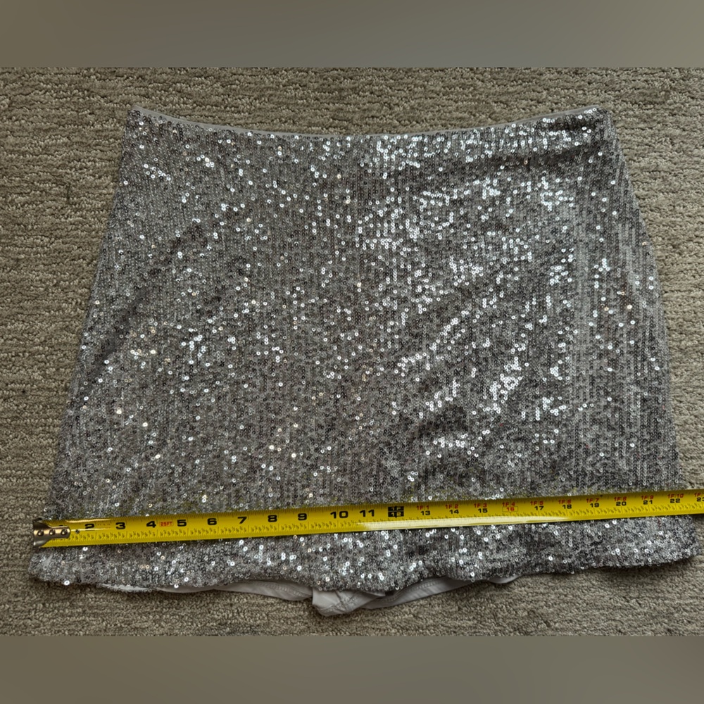 Abercrombie & Fitch Silver Sequin Skirt with Short - Picture 6 of 6